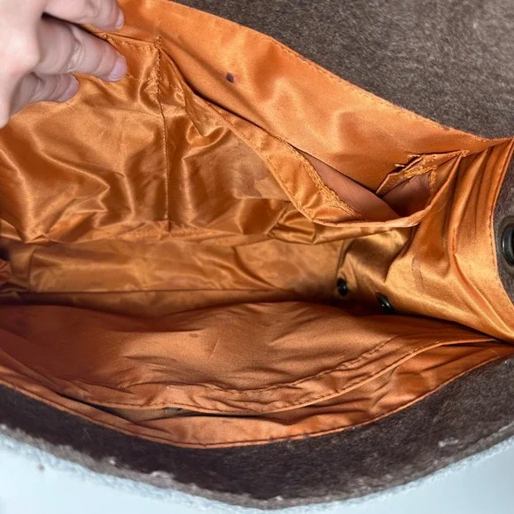 SCOUT Felt Crossbody diaper Bag Buckle Flap Grey Orange Interior changing pad - Picture 7 of 13